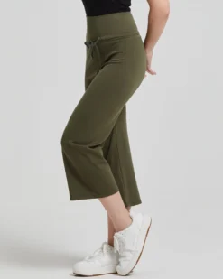 Cropped Walk