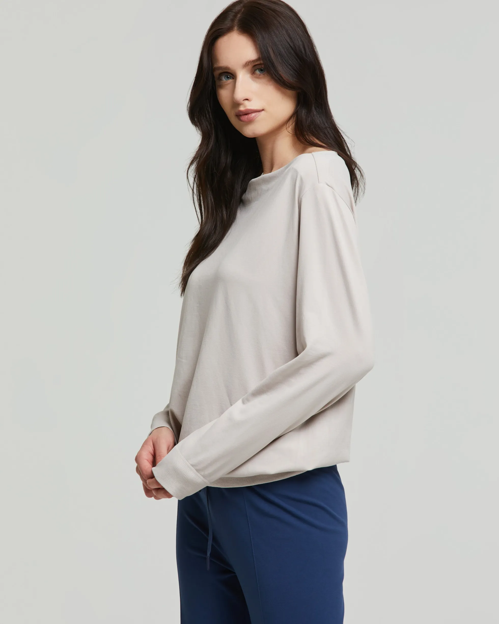 Maglia scollo barchetta seamless