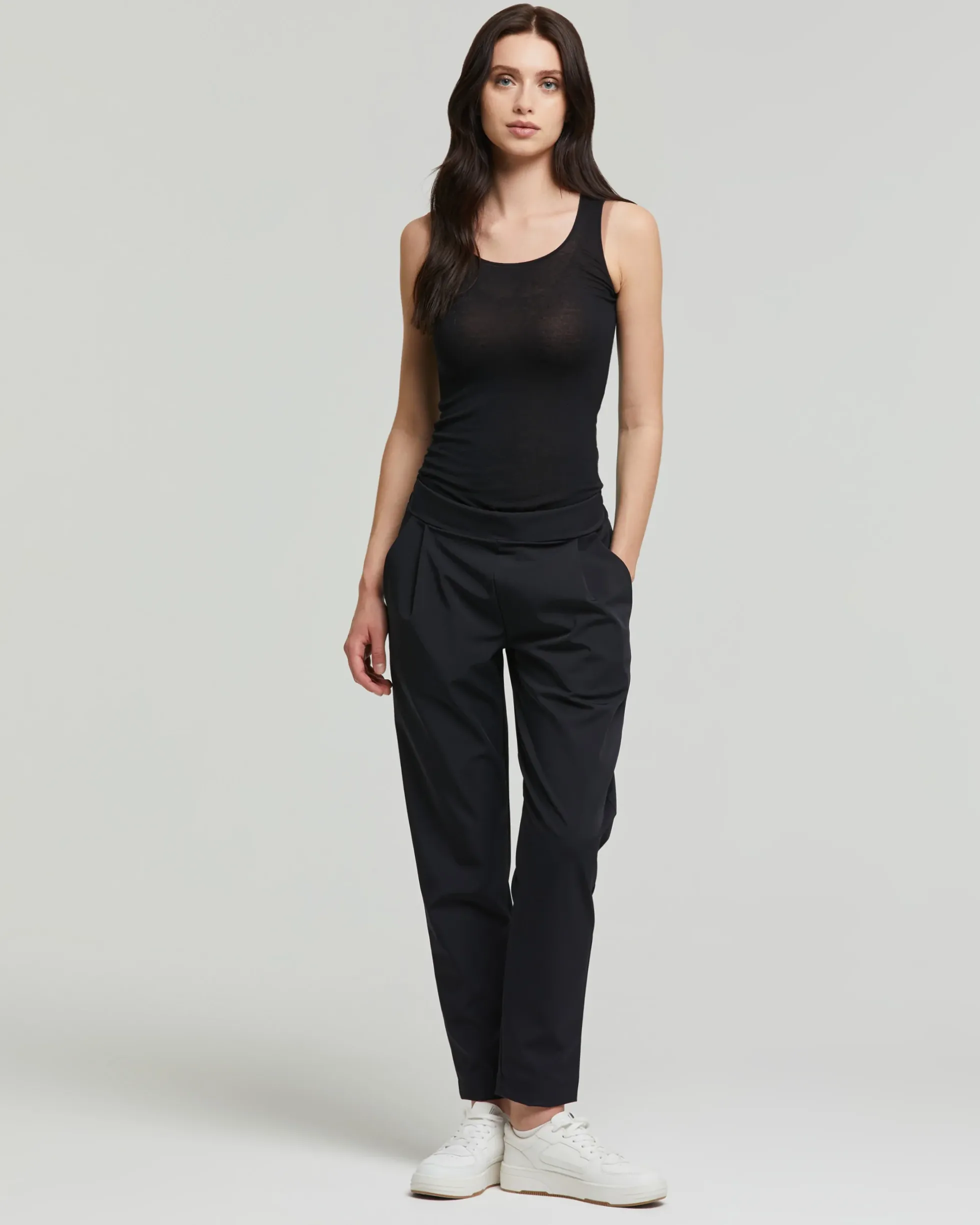 Pantalone donna new Sara modello classico