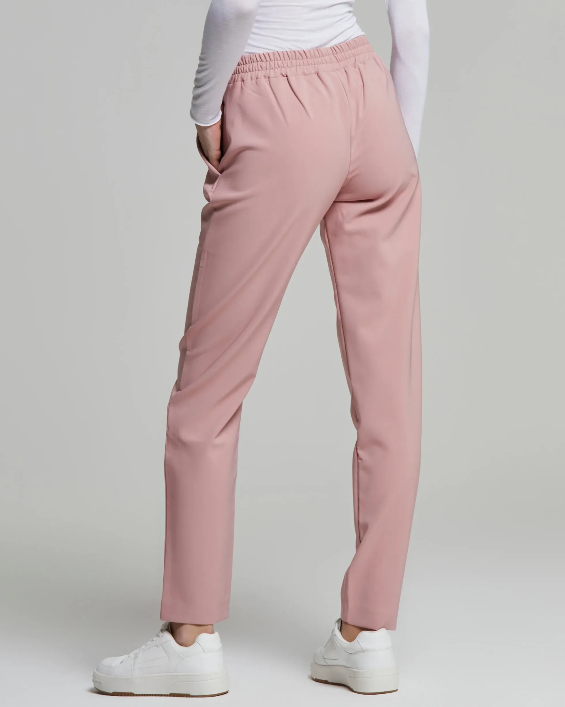 Pantalone donna Sara modello classico