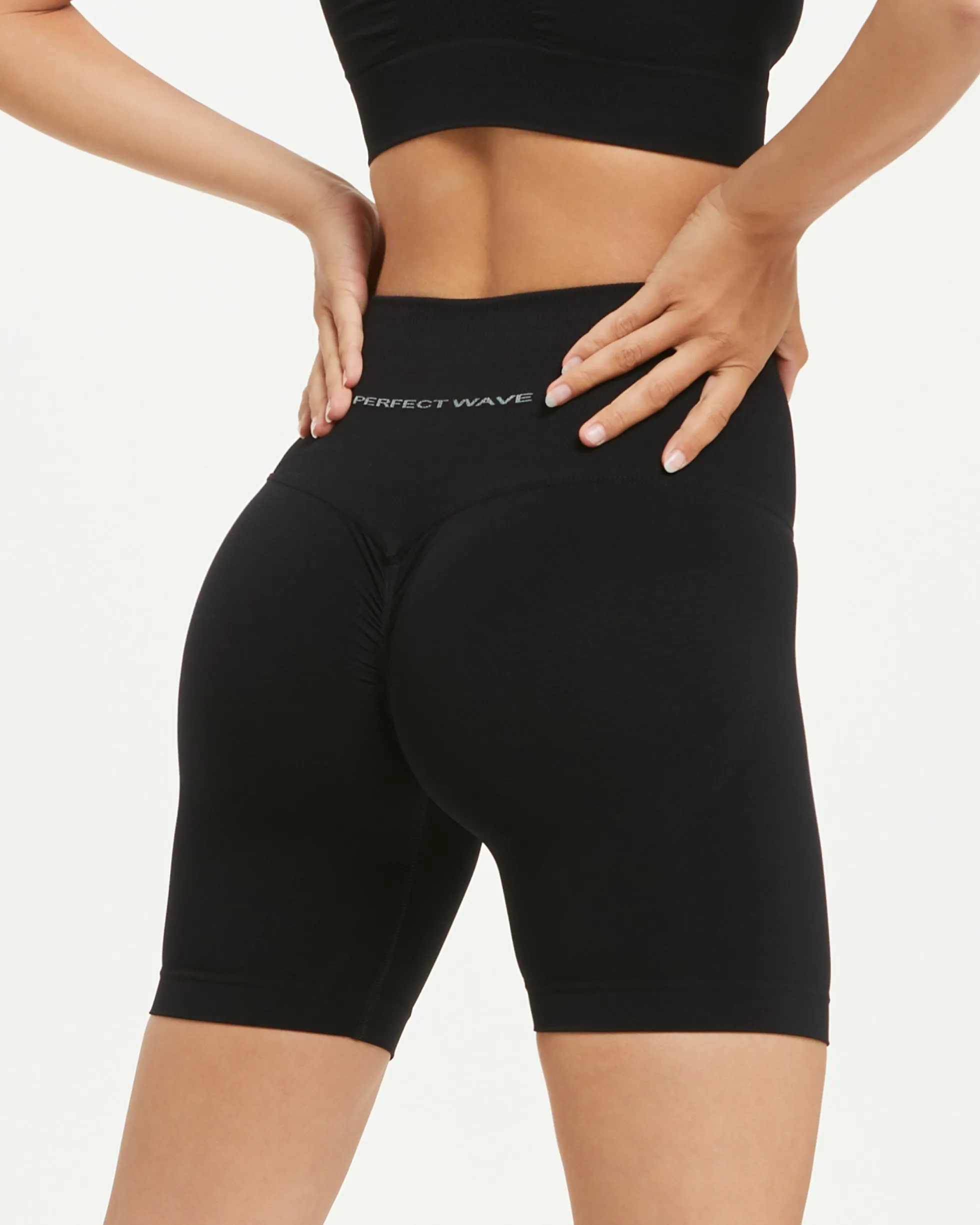 Panty effetto push-up perfect wave