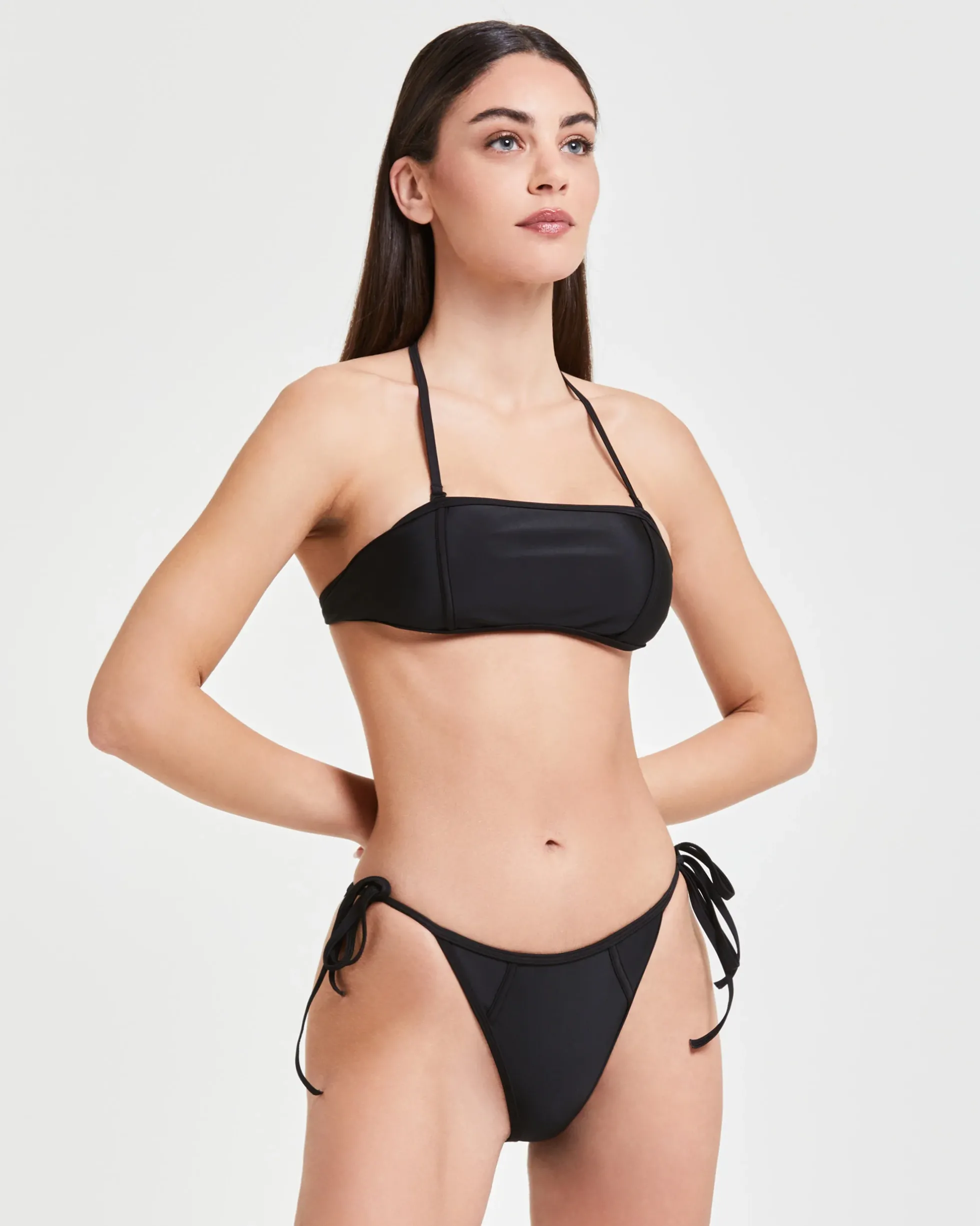 Pompea x Silvian Heach slip bows