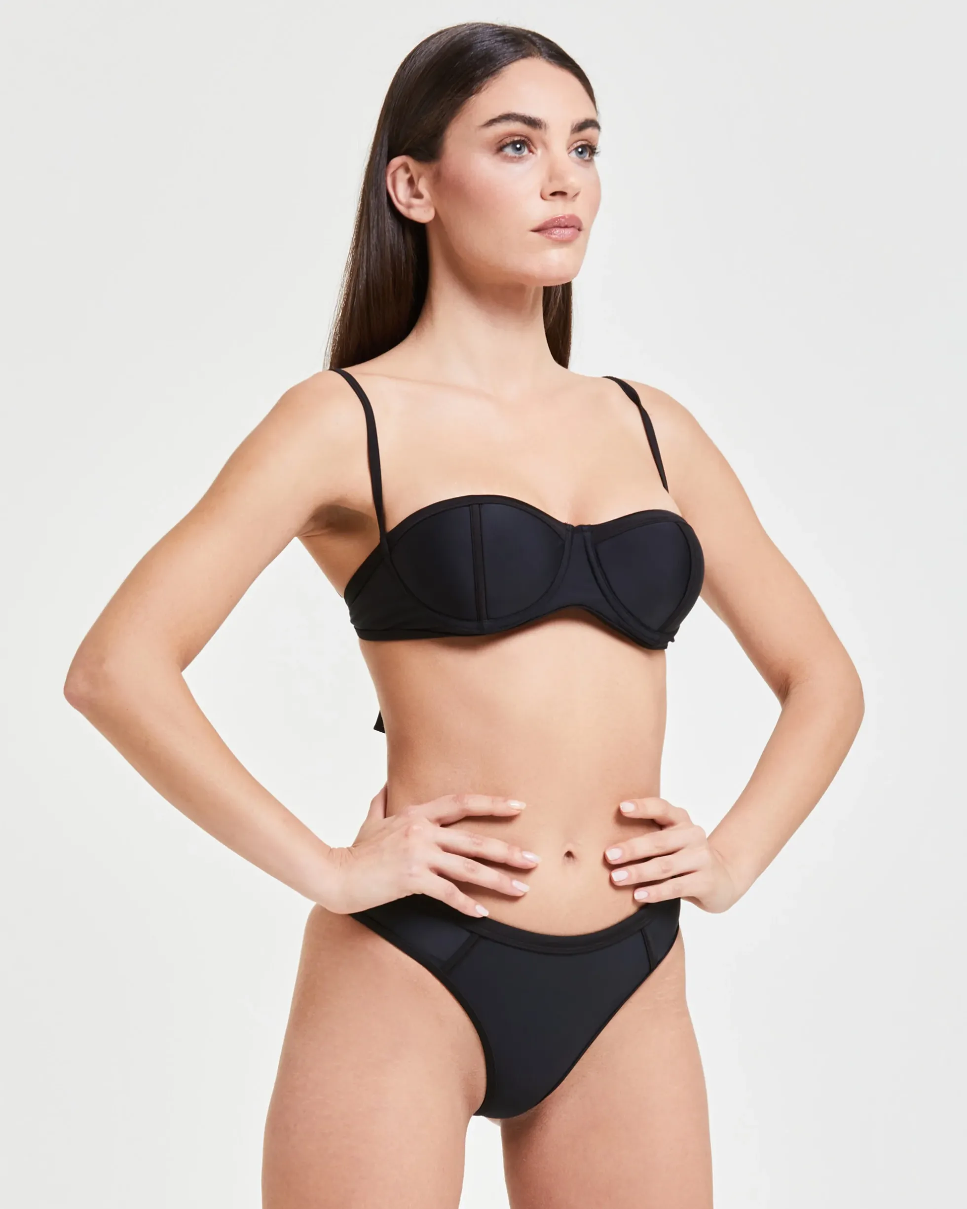 Pompea x Silvian Heach slip tinta unita