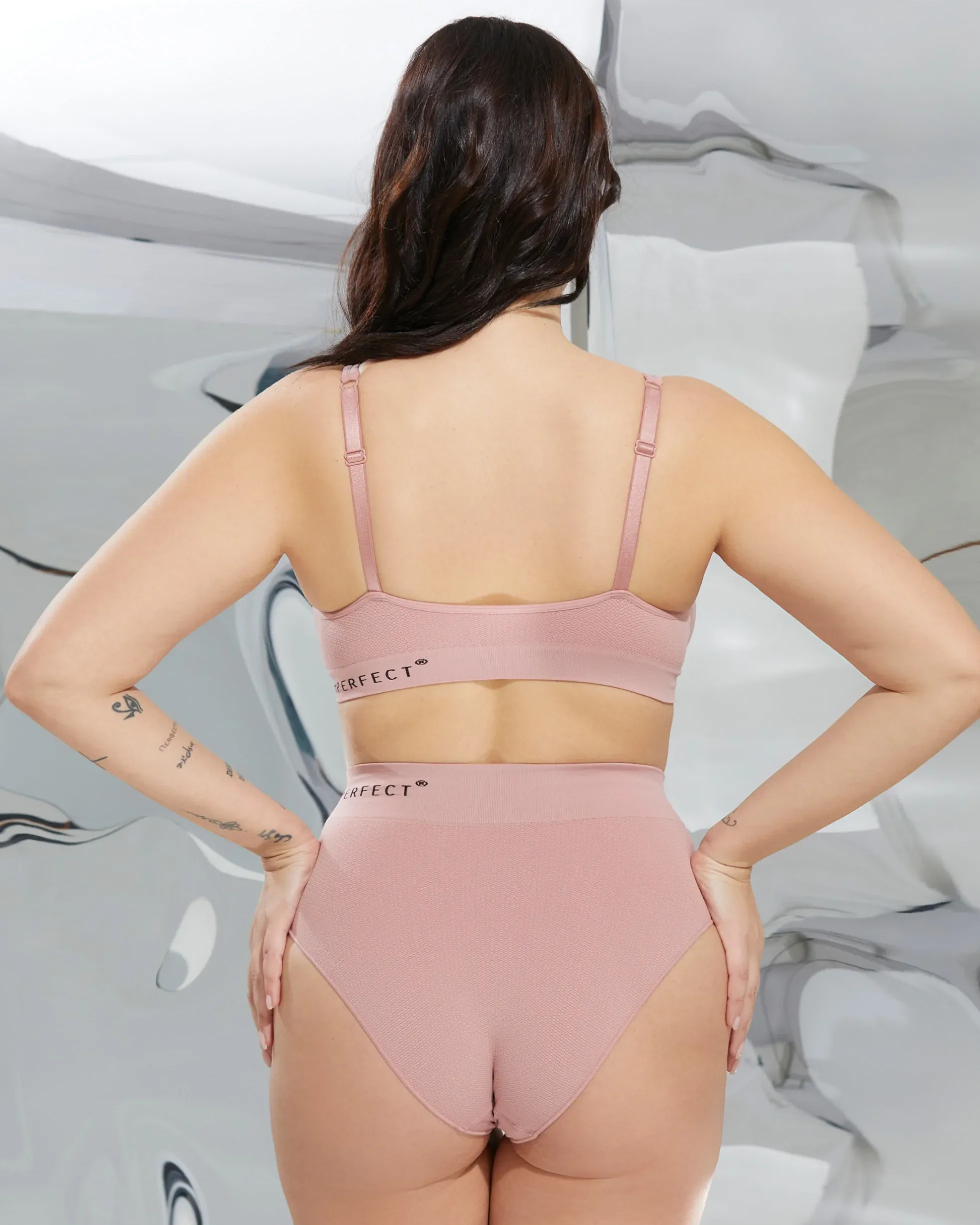 SLIP AJOUR