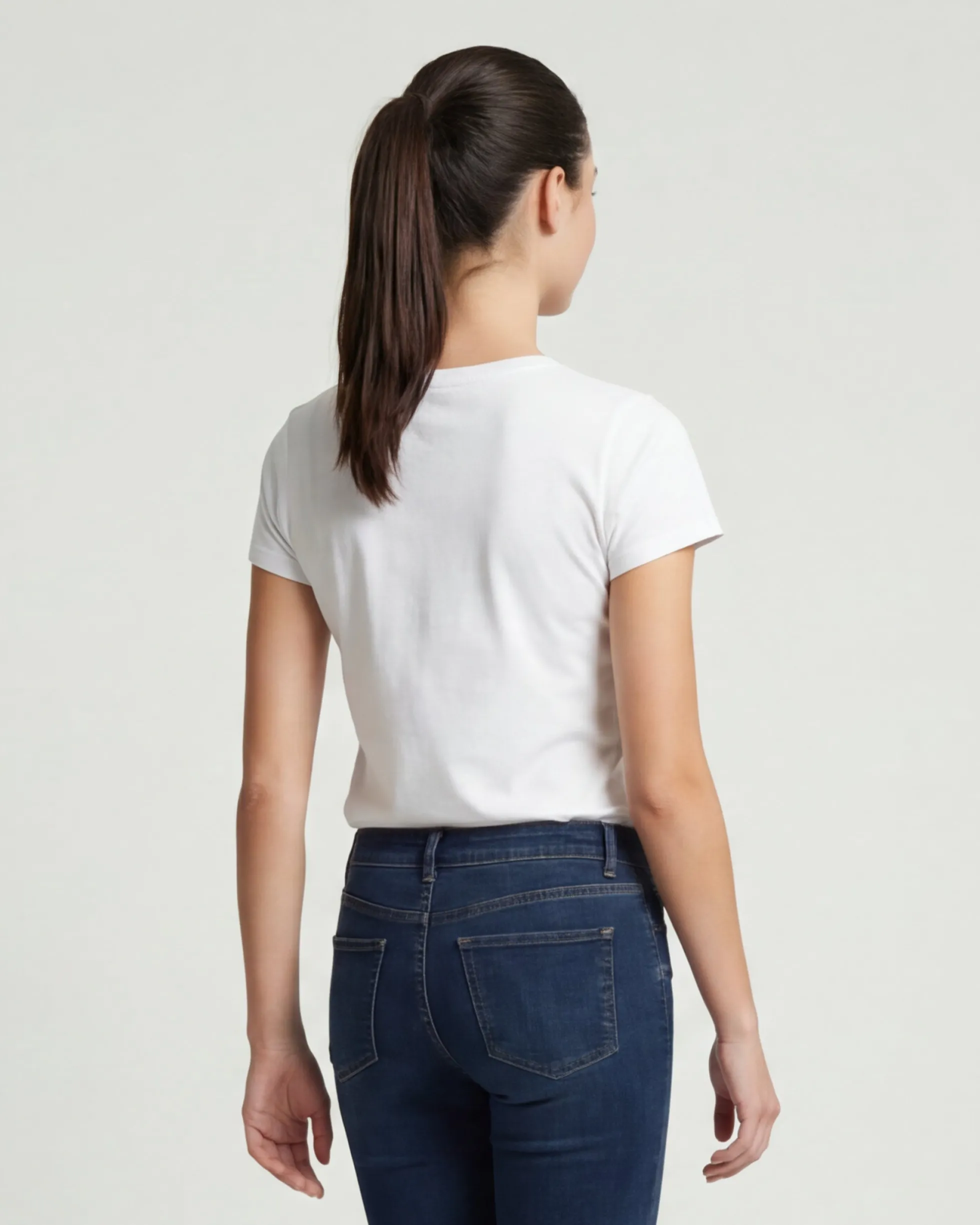 T-shirt donna "Ariete" by Luigi Torres Cerciello
