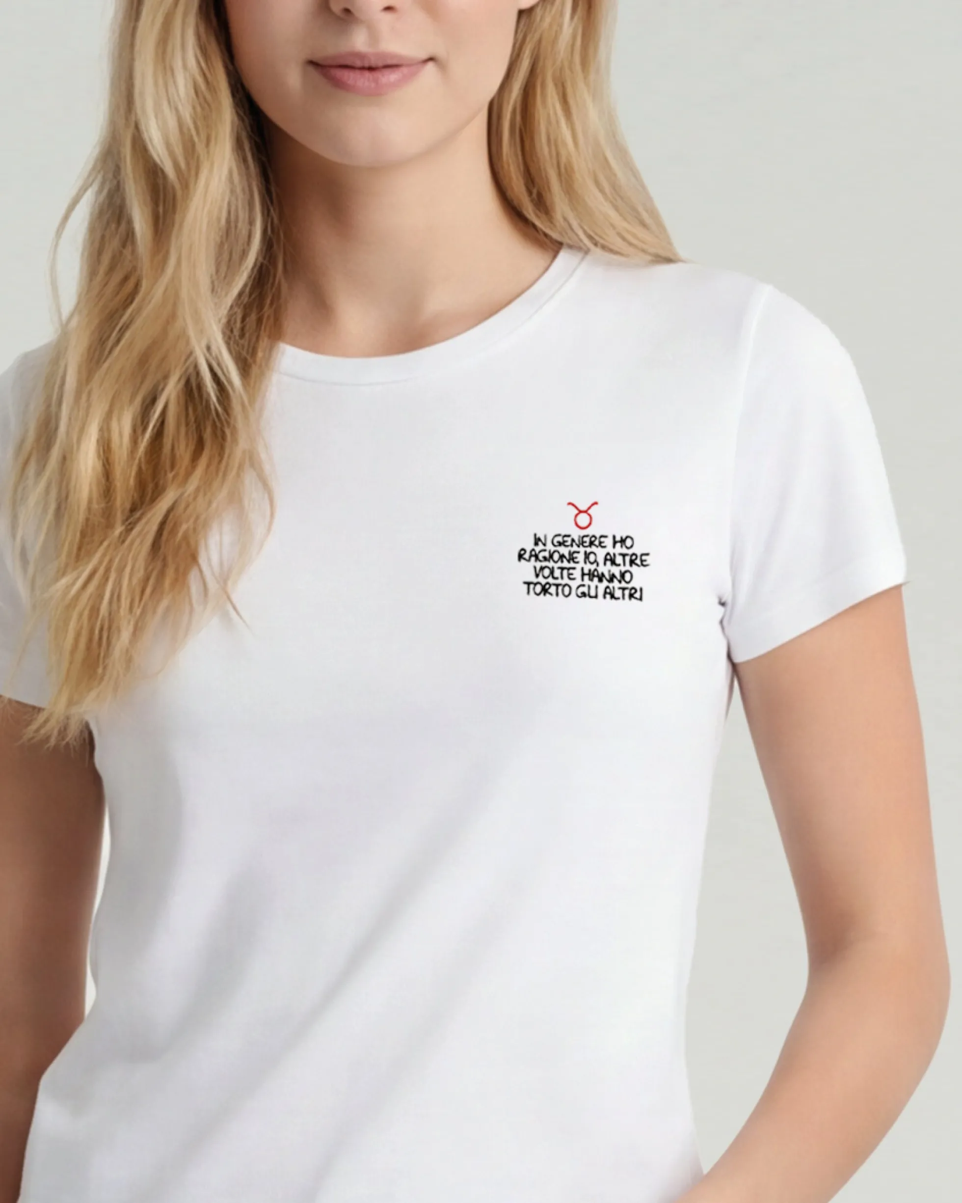 T-shirt donna "Toro" by Luigi Torres Cerciello